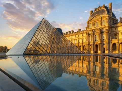 Louvre Museum