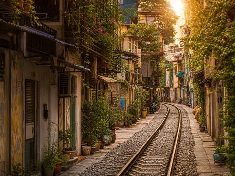 Hanoi Train Street