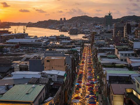 Keelung Miaokou Night Market