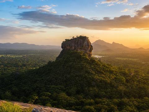 Pidurangala Rock