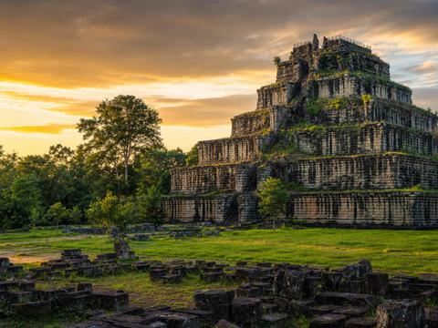Koh Ker (Prasat Thom)