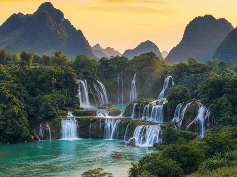 Detian Waterfall