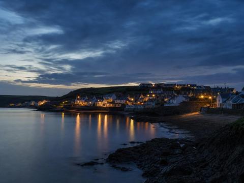 Broad Haven School Sighting (Wales)