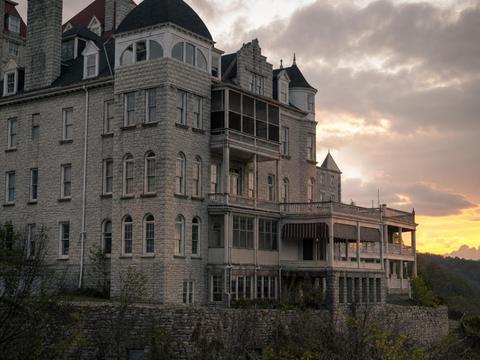 1886 Crescent Hotel
