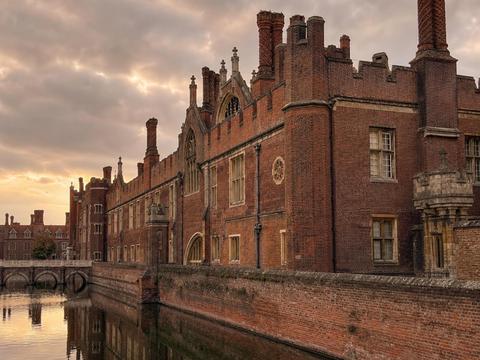 Hampton Court Palace
