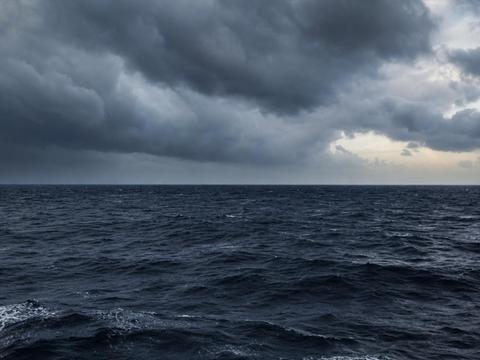 Bermuda Triangle (Center)