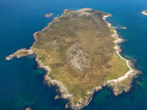 Gruinard Island (Anthrax Island)