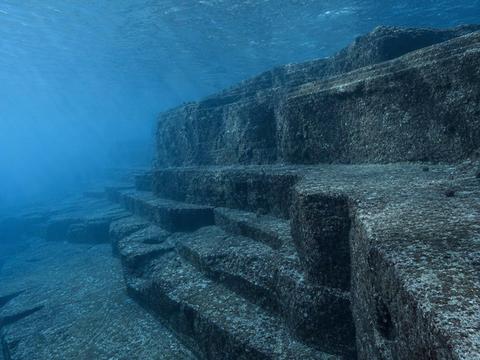 Yonaguni Monument