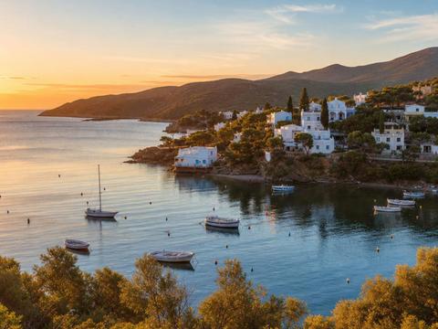 Portlligat (Dalí's bay)