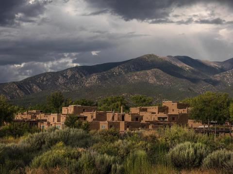 Taos (The Hum)