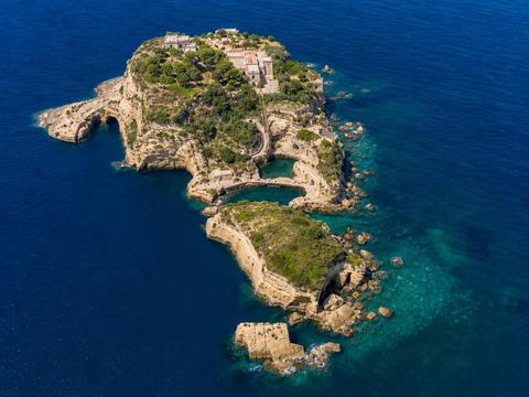 Isola La Gaiola