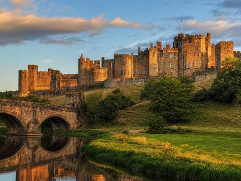 Alnwick Castle