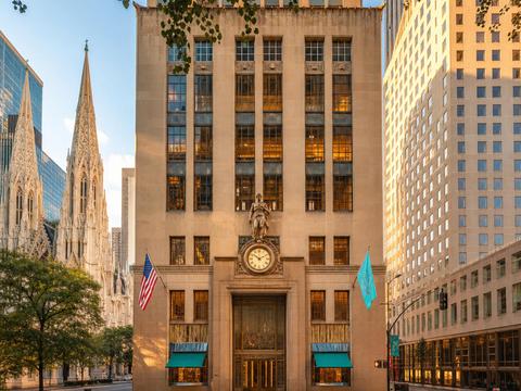 Tiffany & Co. (The Landmark)