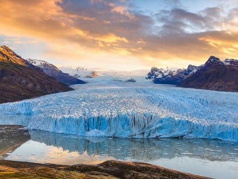 Svínafellsjökull Glacier